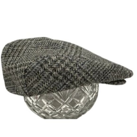 Vintage Mens Flat Cap Irish Tweed Gray Plaid Wool Ring of Kerry Crafts Classic - Picture 1 of 11
